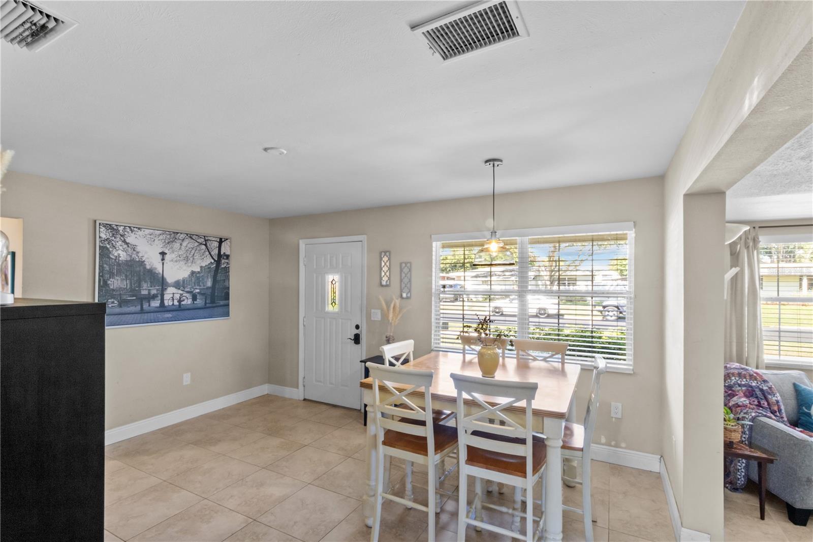 4704 W BAY AVE — photo 5