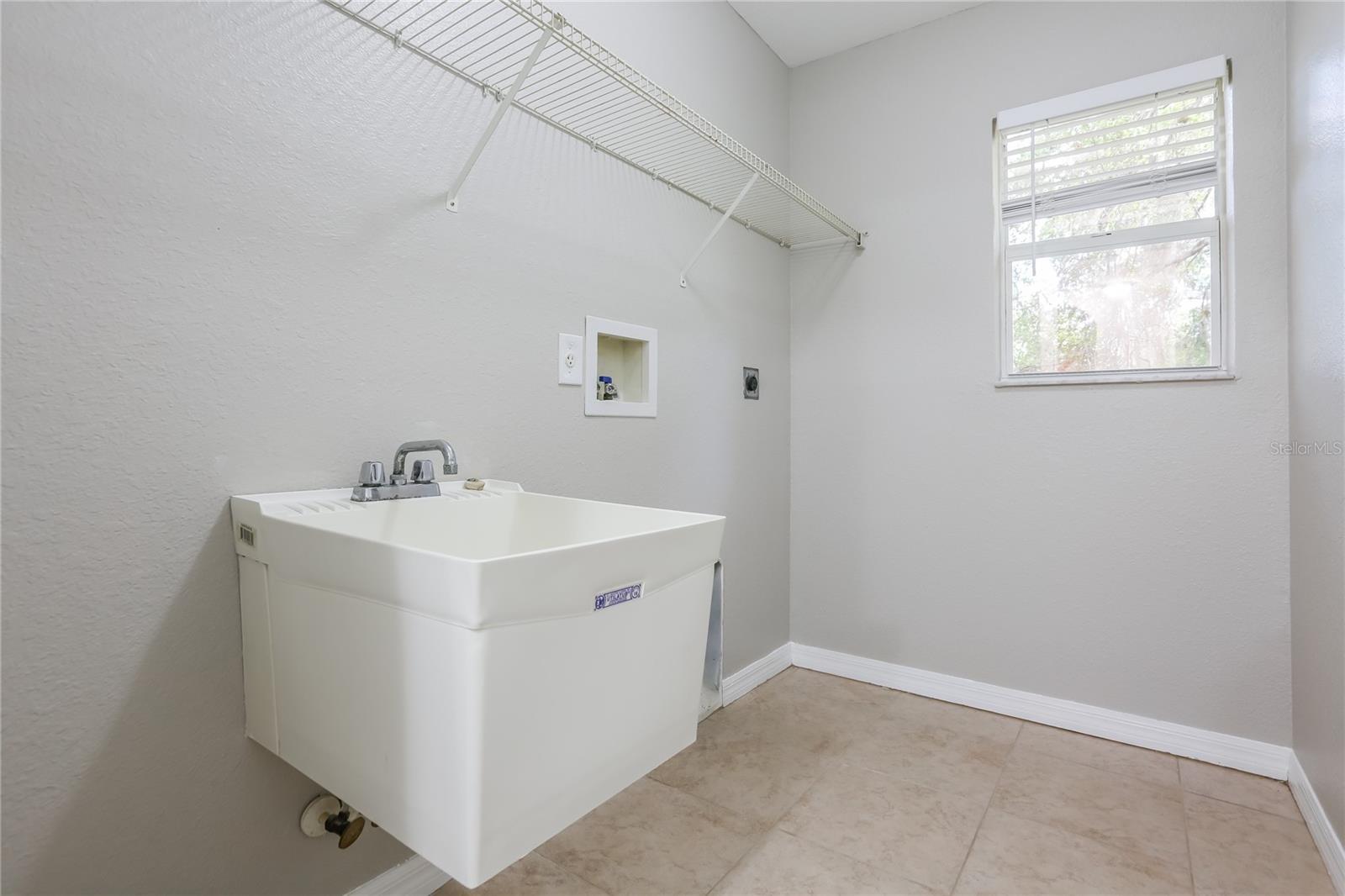 4129 TARGEE AVE — photo 15