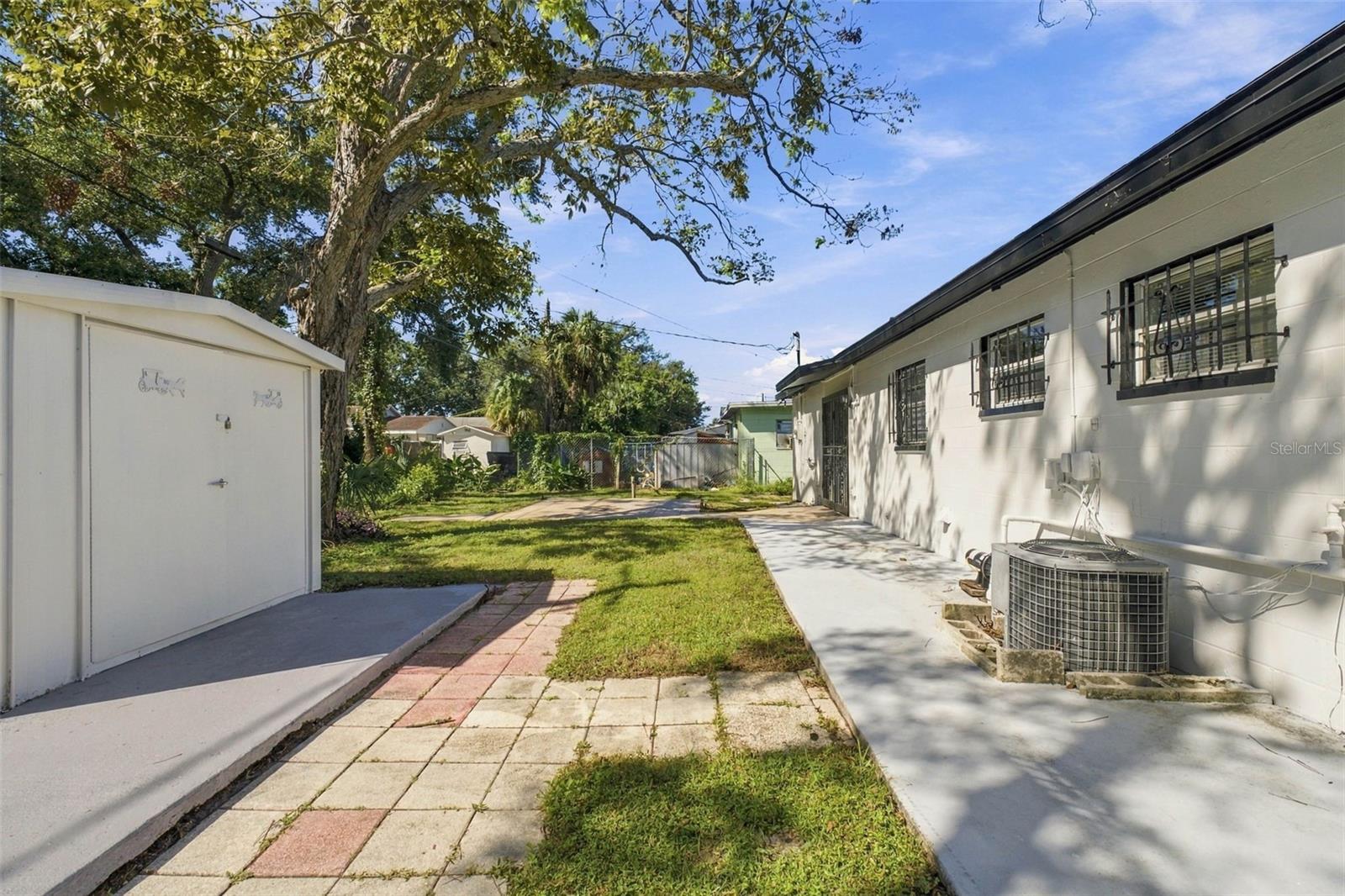 3010 EMERSON AVE S — photo 47