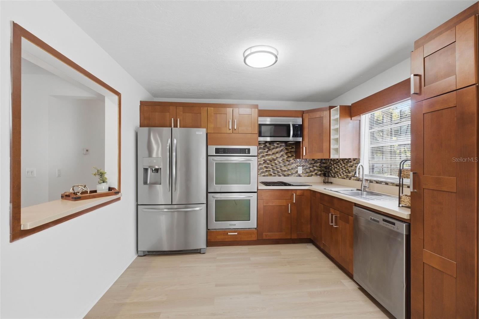 3010 EMERSON AVE S — photo 18