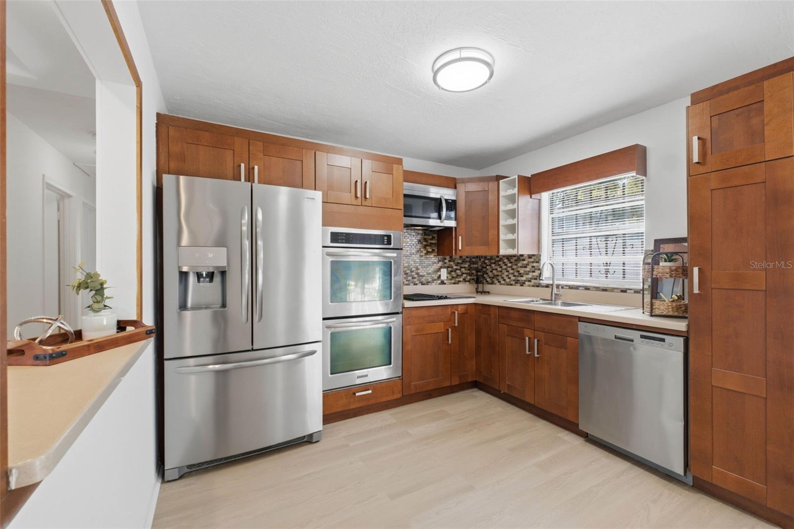 3010 EMERSON AVE S — photo 19