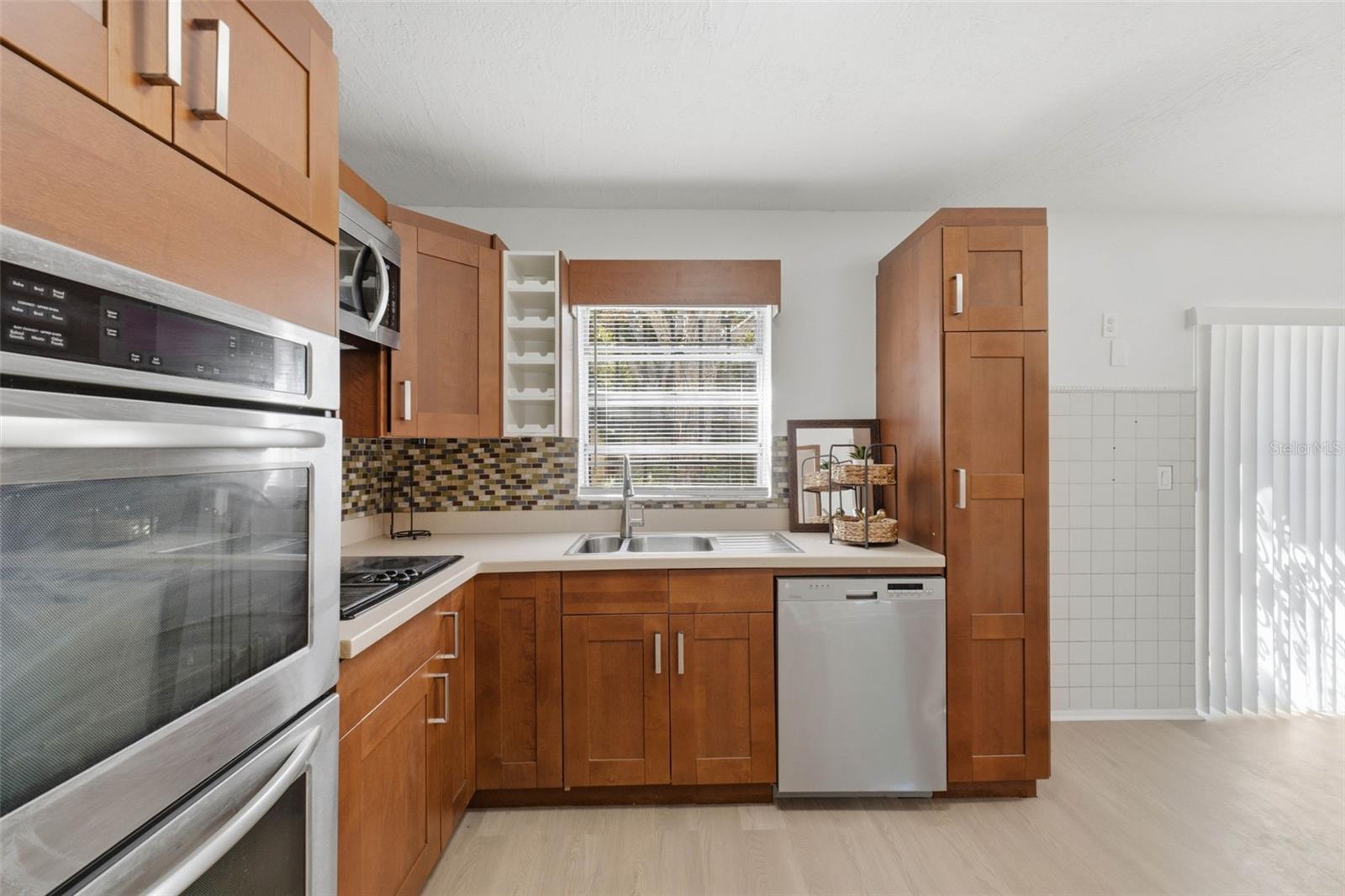 3010 EMERSON AVE S — photo 21