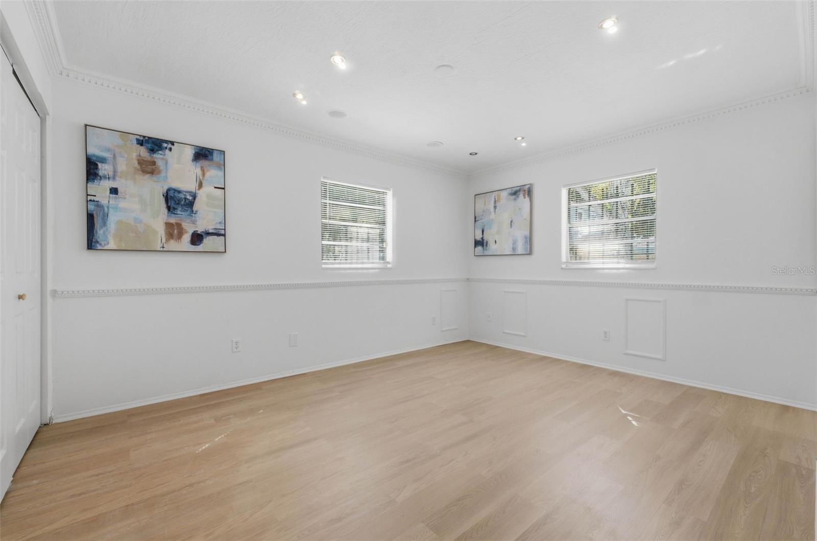 3010 EMERSON AVE S — photo 33