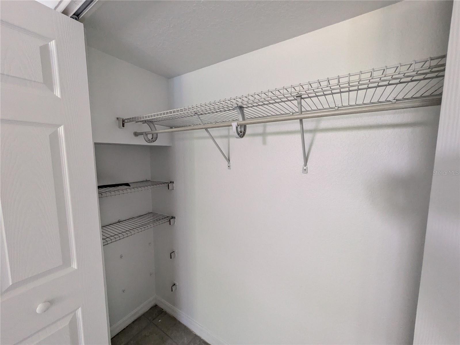 1133 RUSSELL AVE — photo 16
