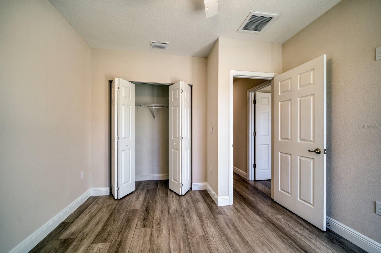 8415 DAVES HOMES PL — photo 9