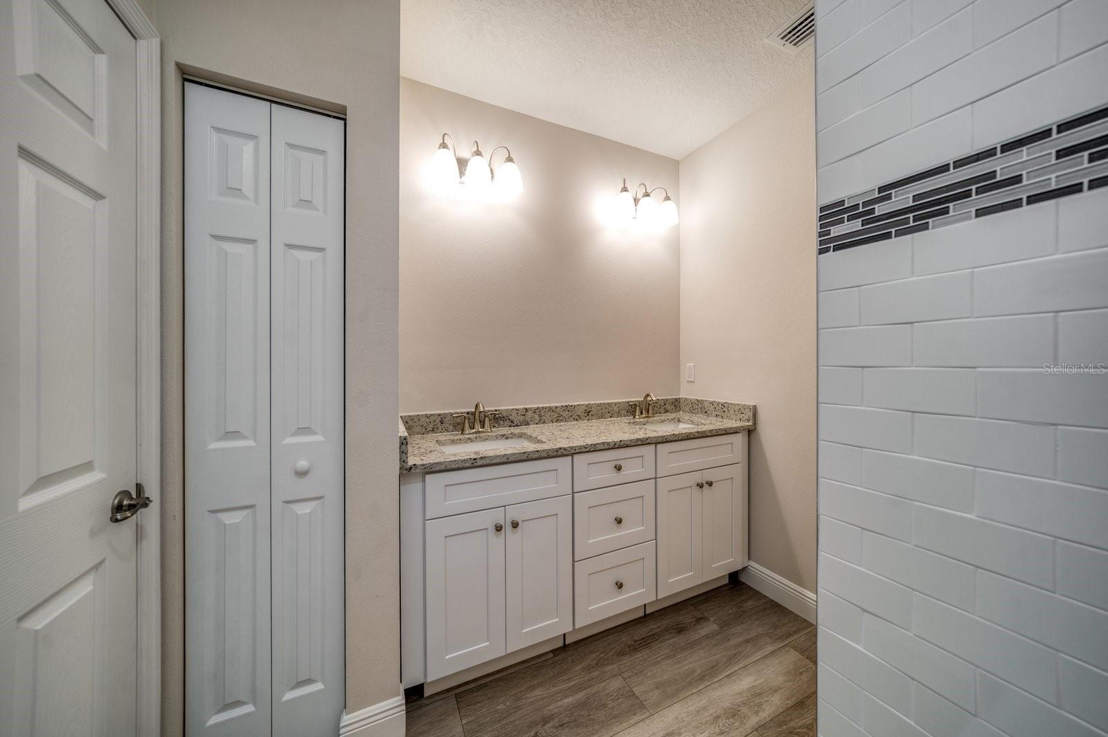 8415 DAVES HOMES PL — photo 15