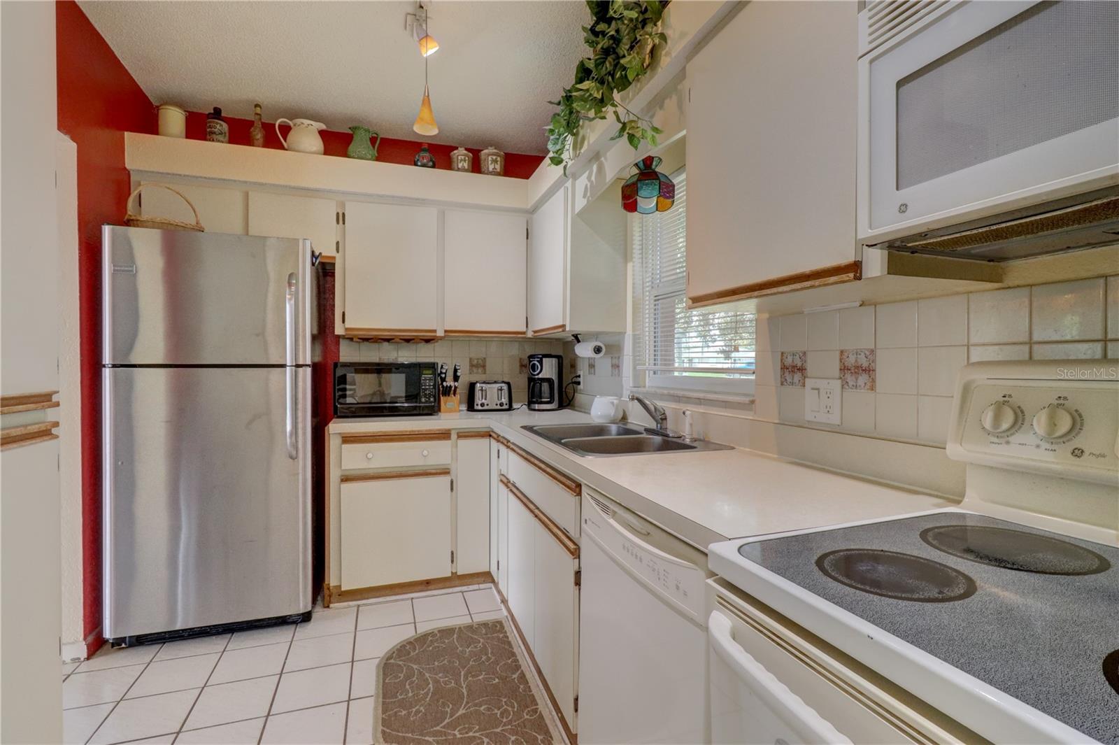 6356 SAFFORD TER — photo 16