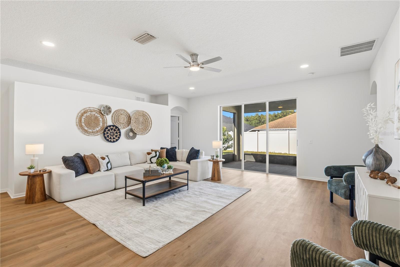 10416 MEADOW SPRING DR — photo 18
