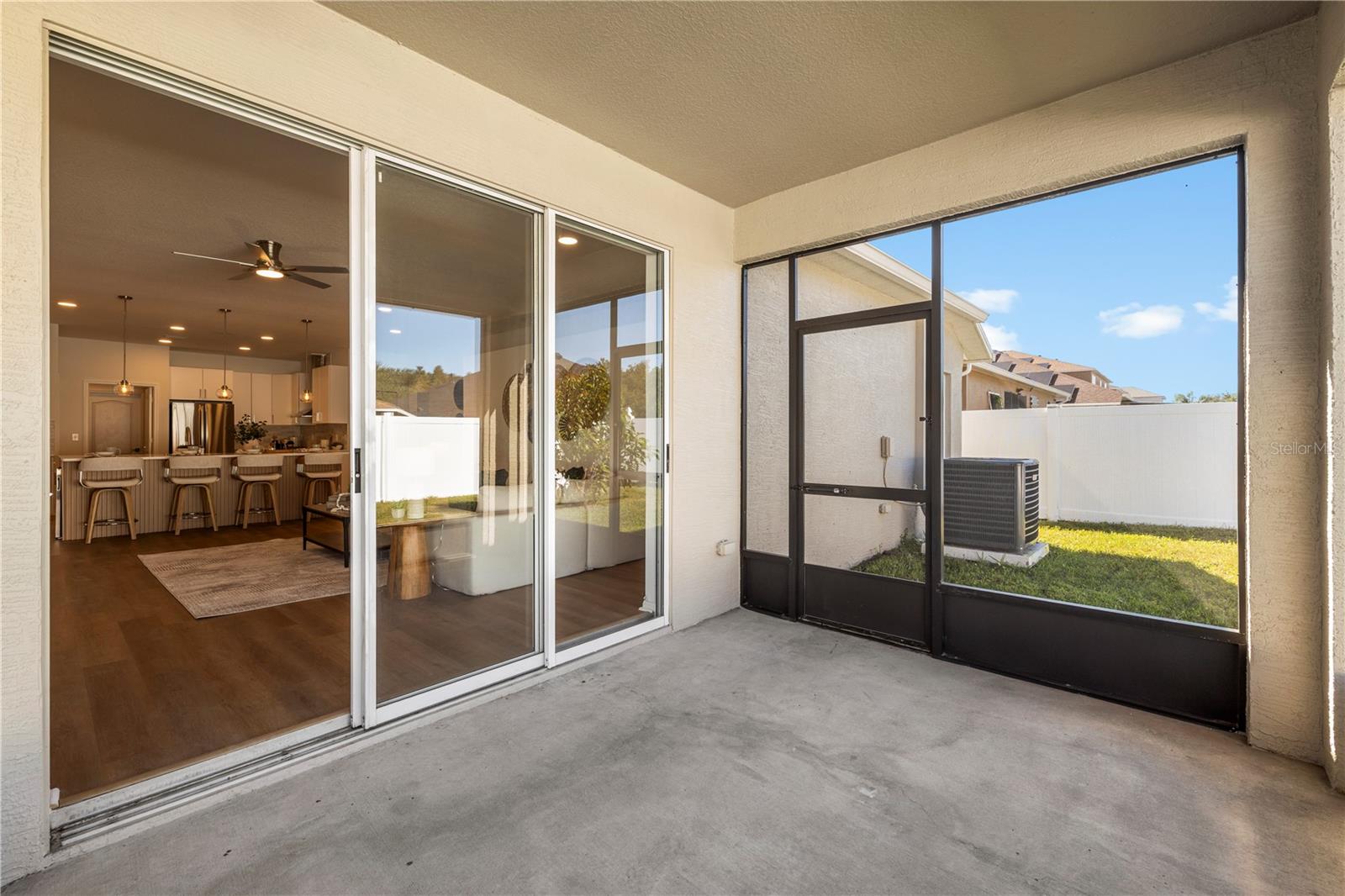 10416 MEADOW SPRING DR — photo 44