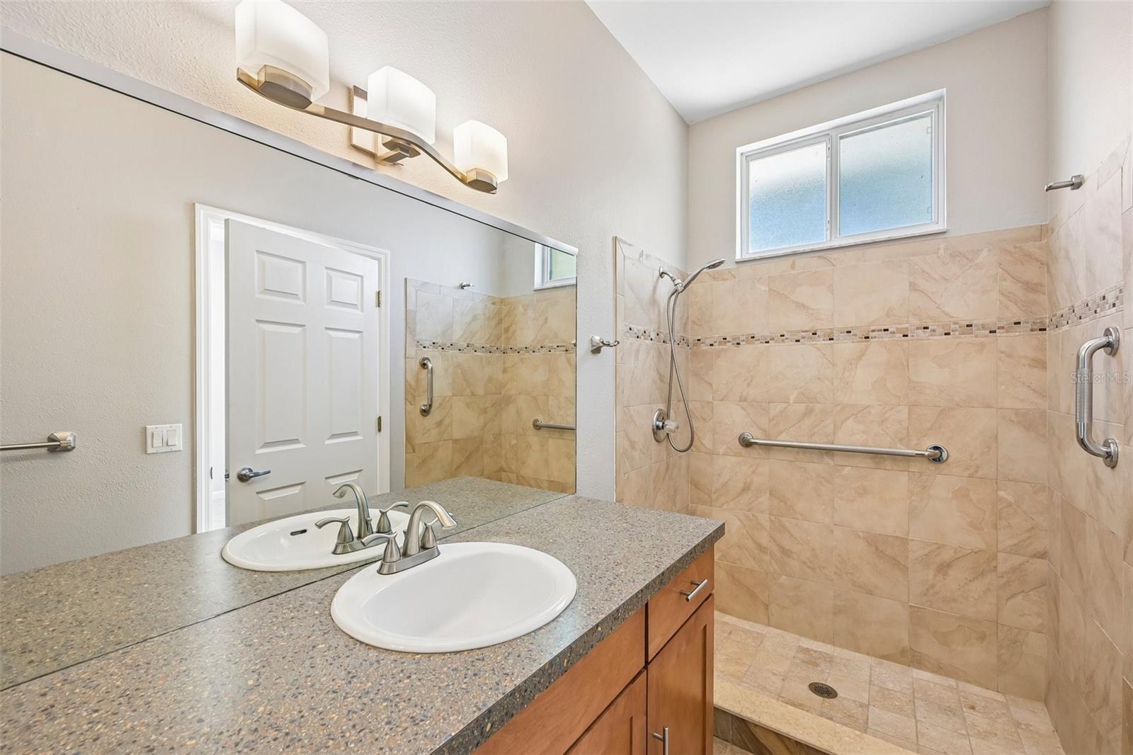817 TALLGRASS LN — photo 22