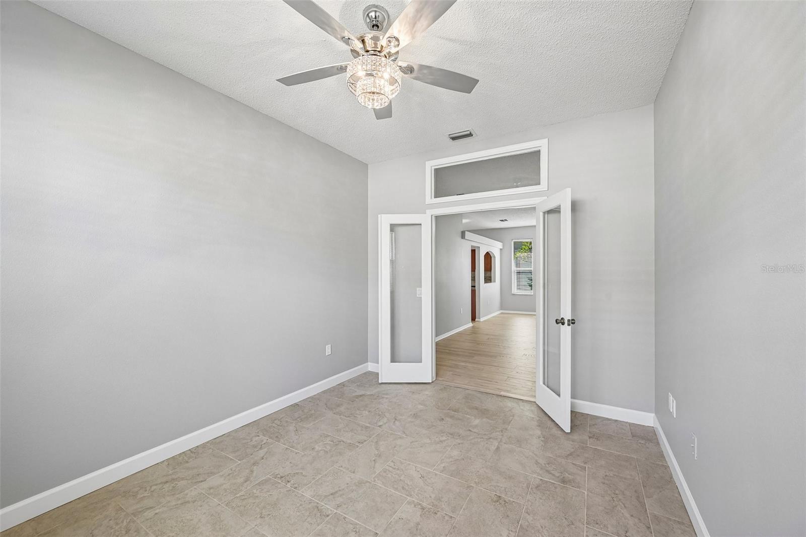 817 TALLGRASS LN — photo 13