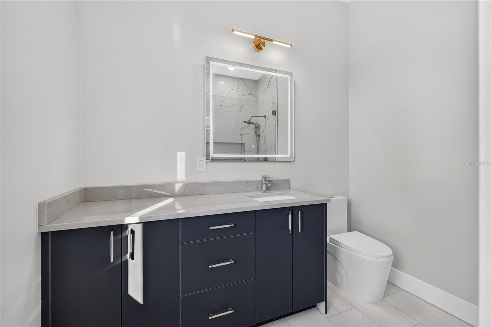 4219 W BAY VIEW AVE — photo 42