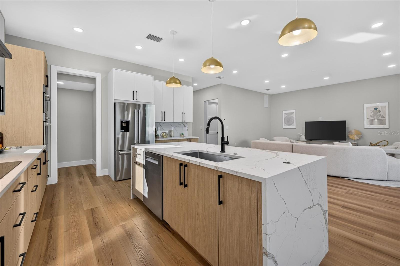 4219 W BAY VIEW AVE — photo 16