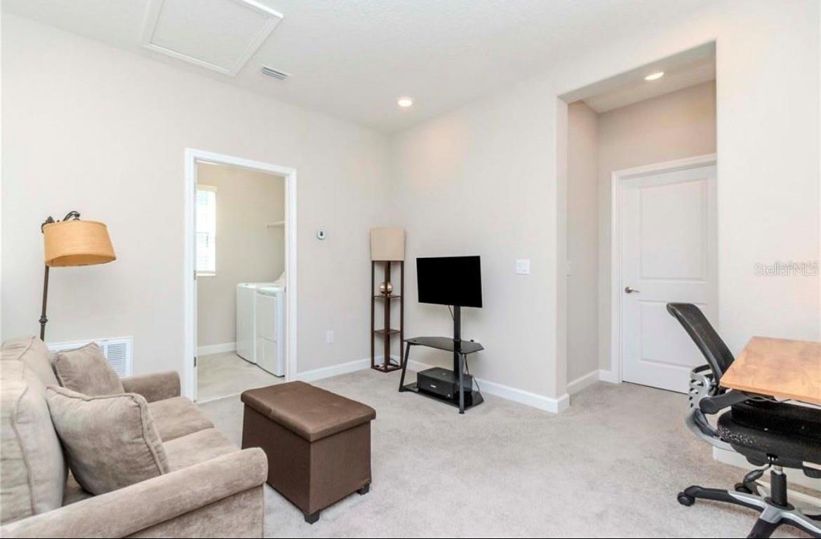 6827 CITRUS CREEK LN — photo 21