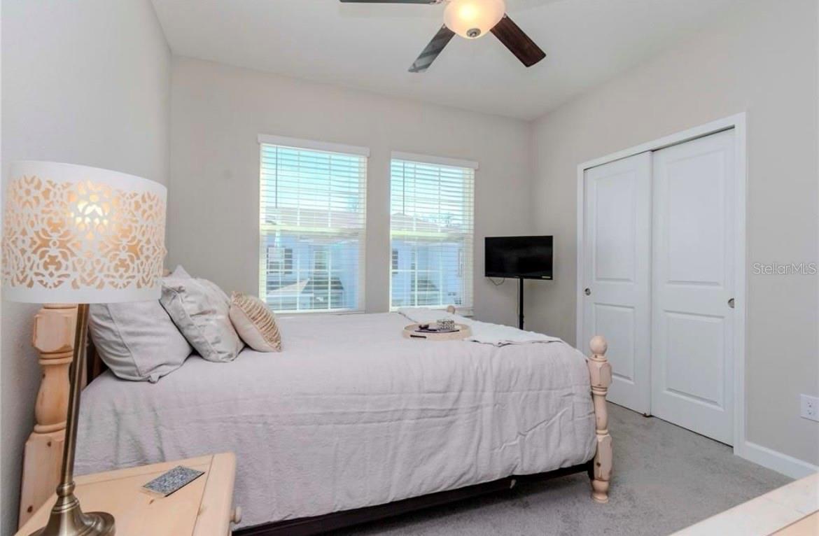 6827 CITRUS CREEK LN — photo 13
