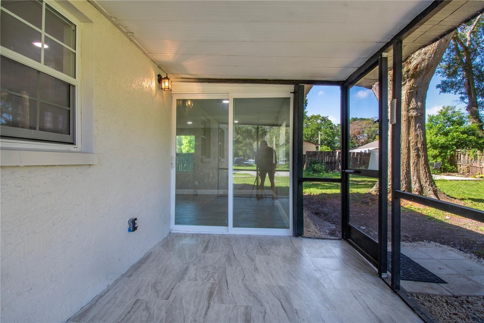 Home in TAMPA — photo 17