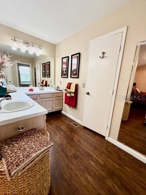 13020 LORNA PL — photo 16