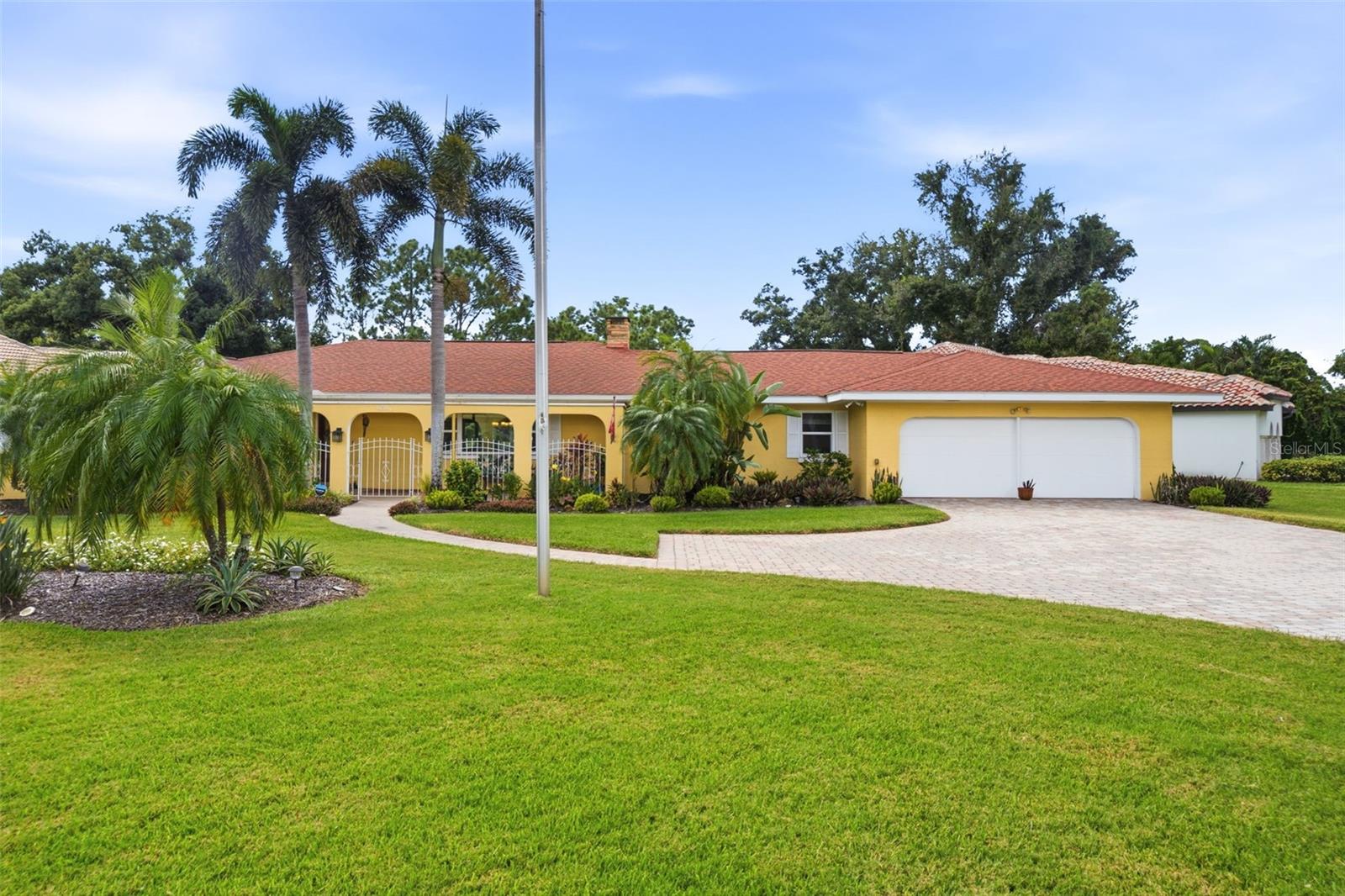 844 MAGELLAN DR — photo 69