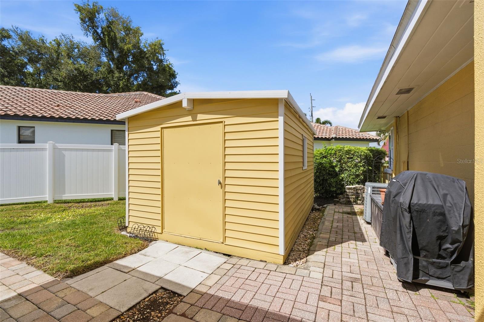 844 MAGELLAN DR — photo 55