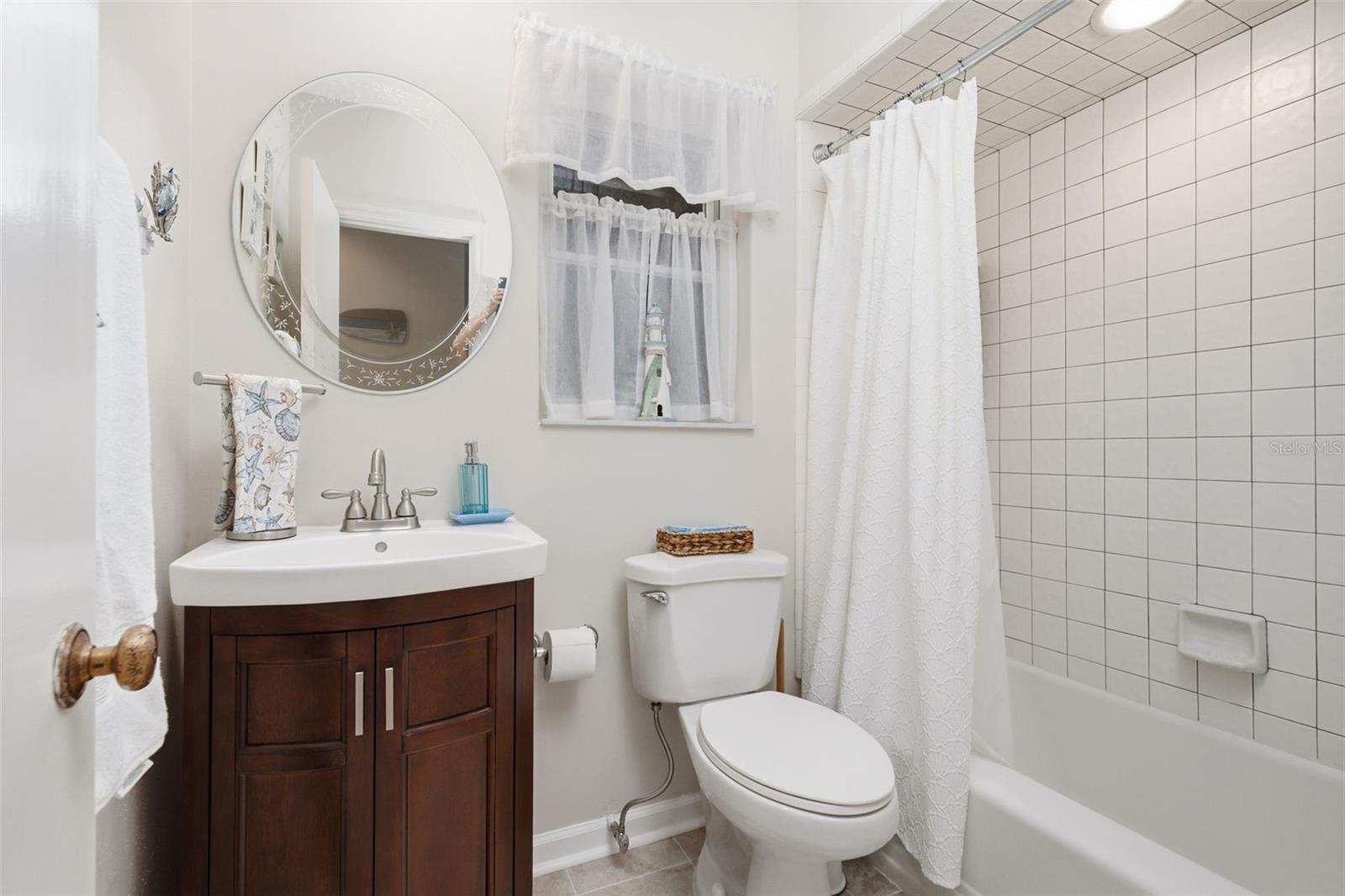 844 MAGELLAN DR — photo 39