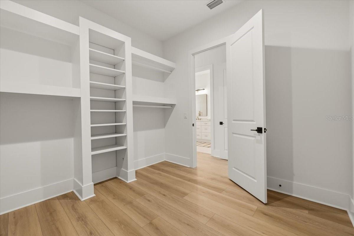 809 E LOUISIANA AVE #2 — photo 30