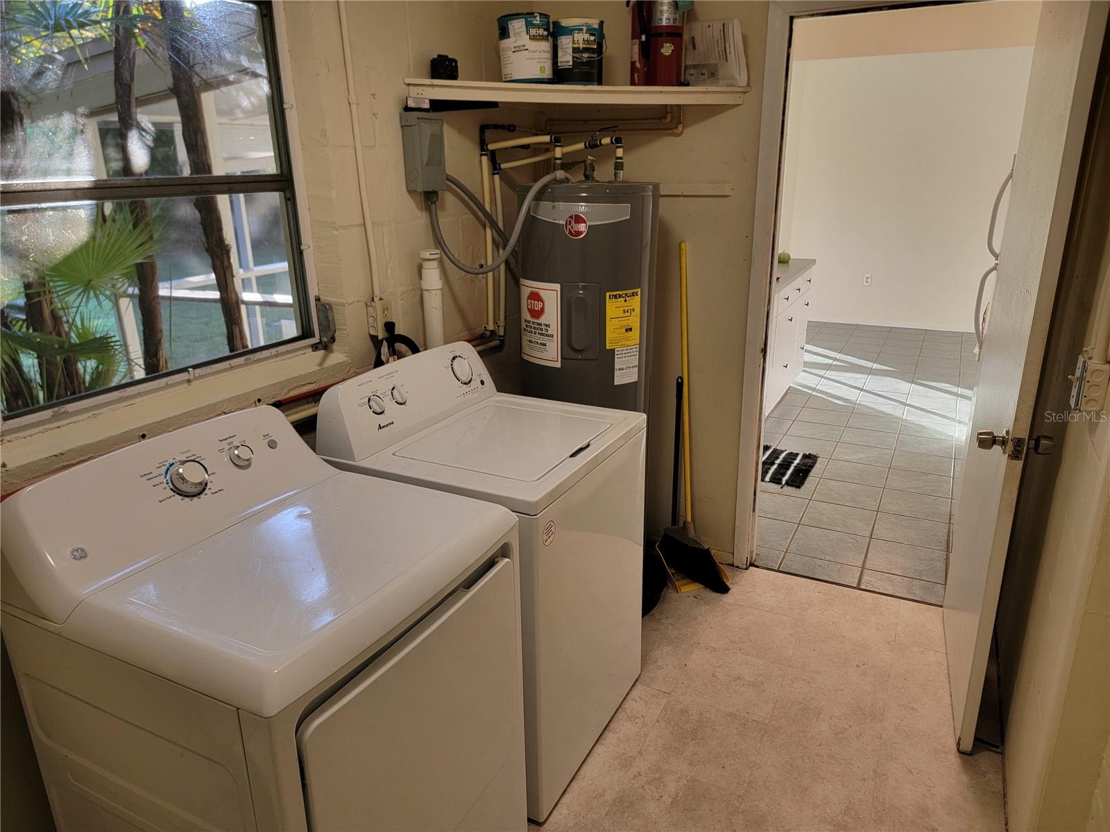 3988 BERKSHIRE DR — photo 21