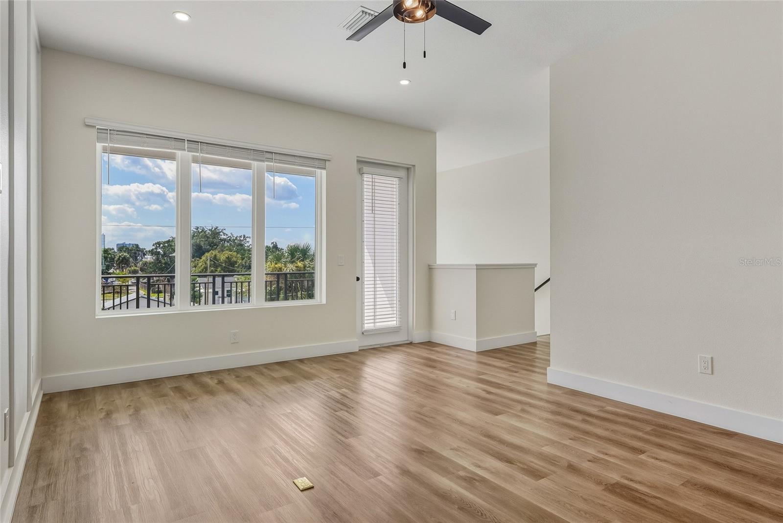 120 E GLADYS ST #5 — photo 10