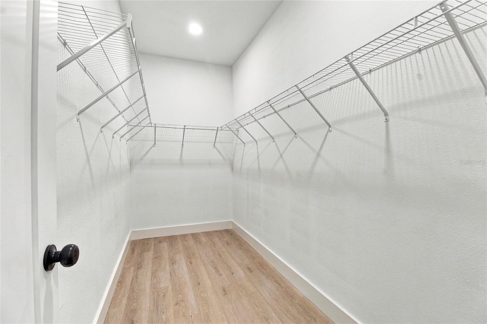 8514 N 12TH ST — photo 13