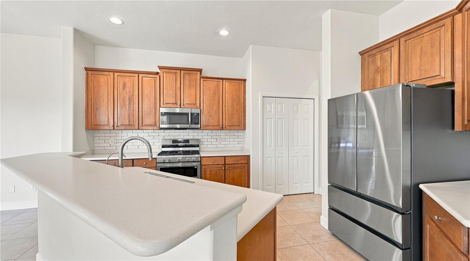 2884 GRAZELAND DR — photo 21