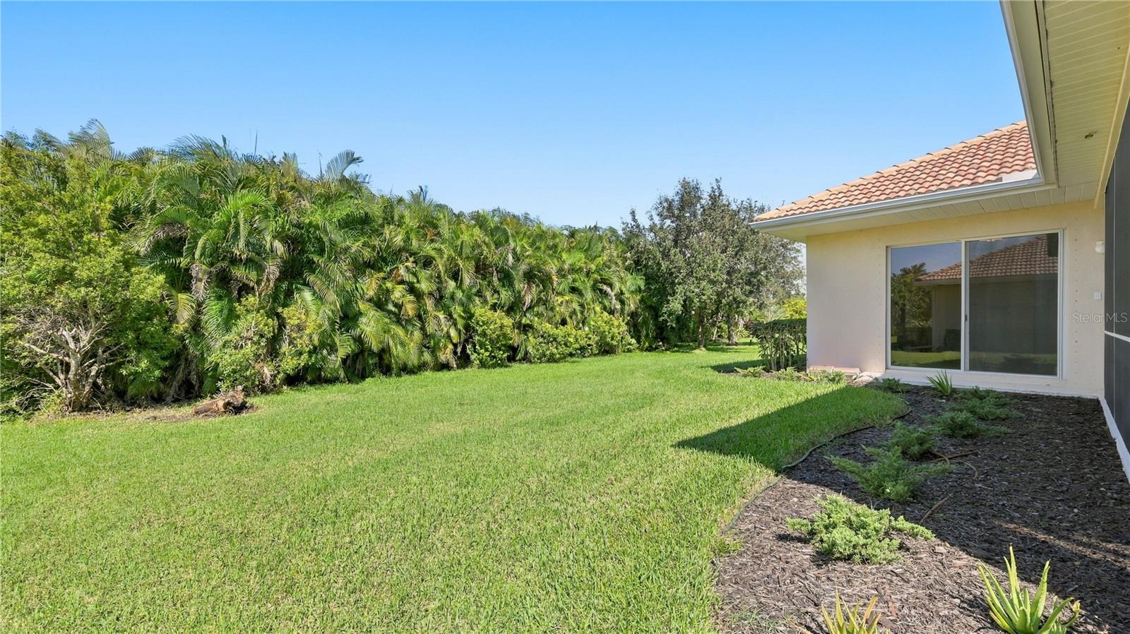 2884 GRAZELAND DR — photo 45