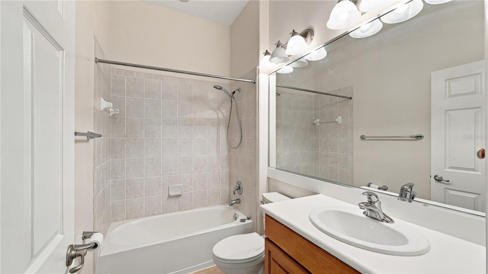 2884 GRAZELAND DR — photo 39