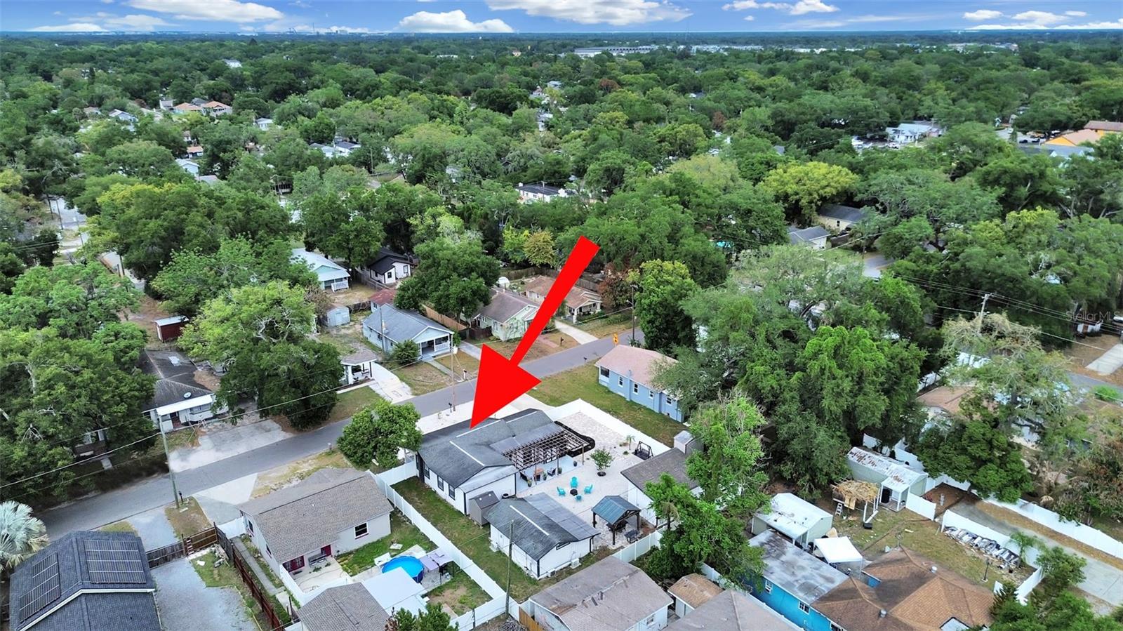 1215 E CURTIS ST — photo 3