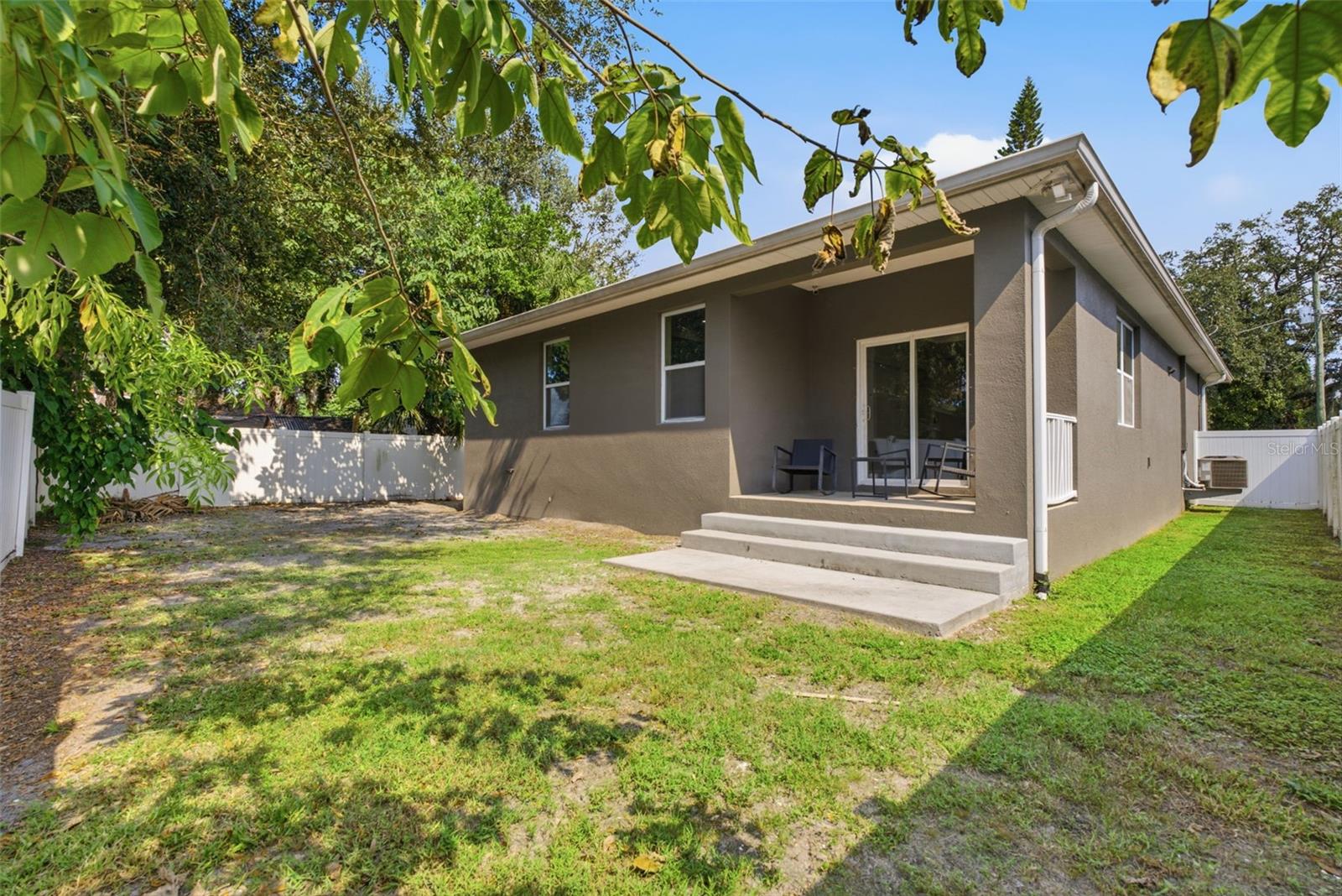 10118 N BROOKS ST — photo 36