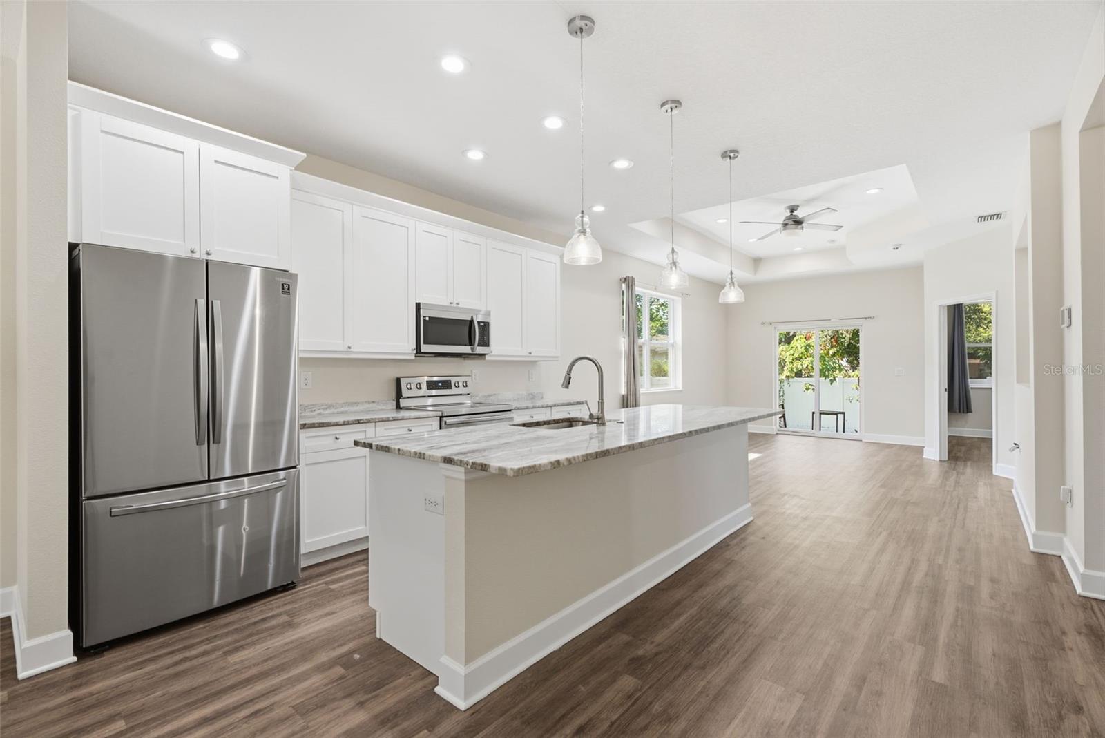 10118 N BROOKS ST — photo 11