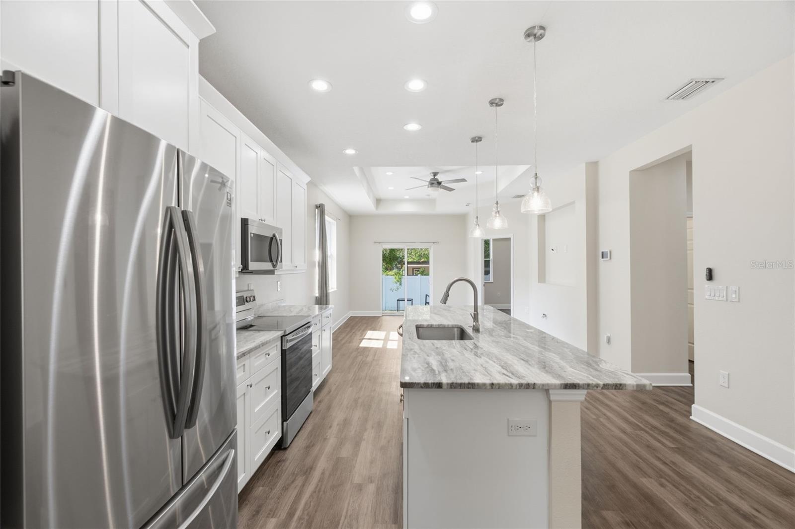 10118 N BROOKS ST — photo 12