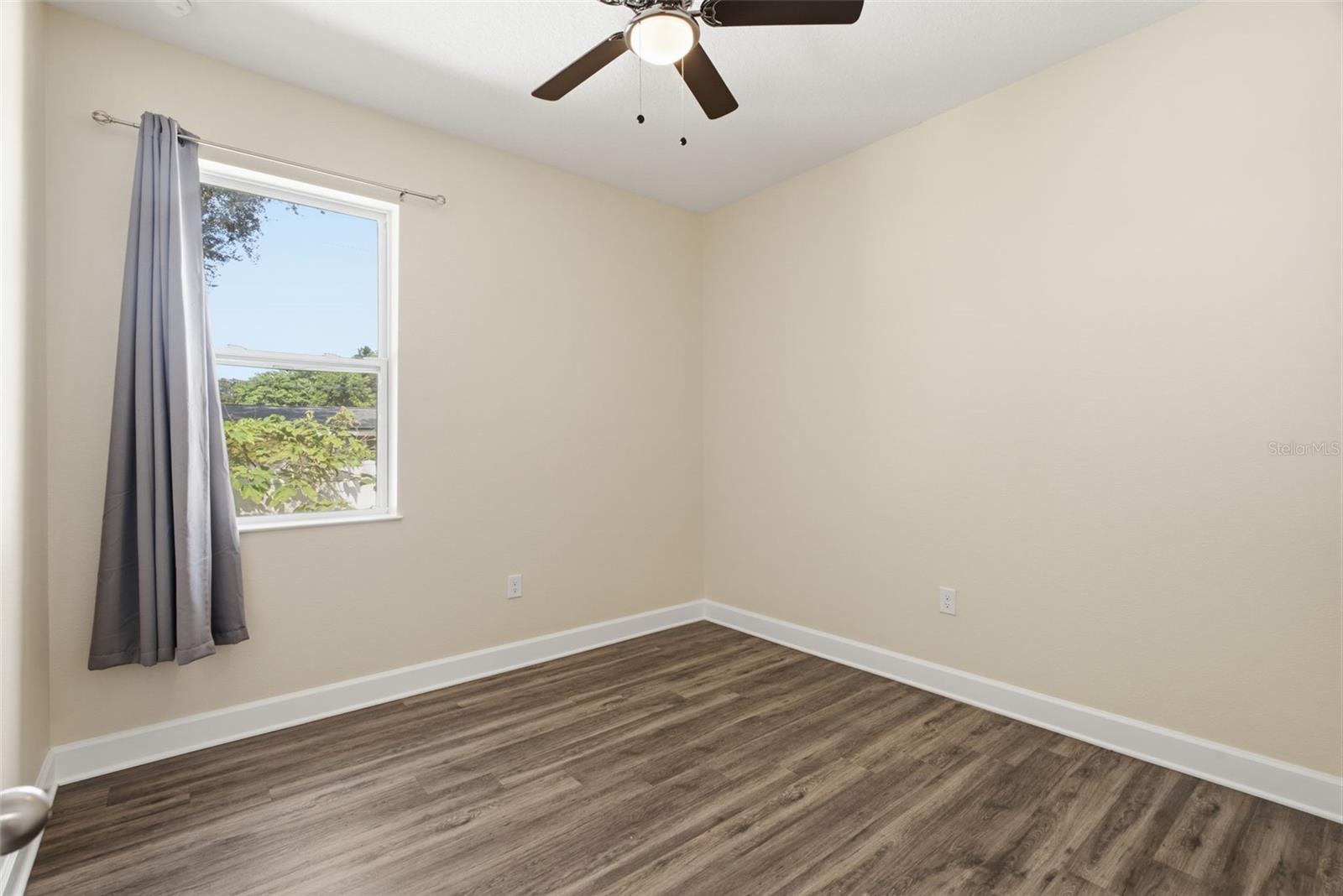 10118 N BROOKS ST — photo 28