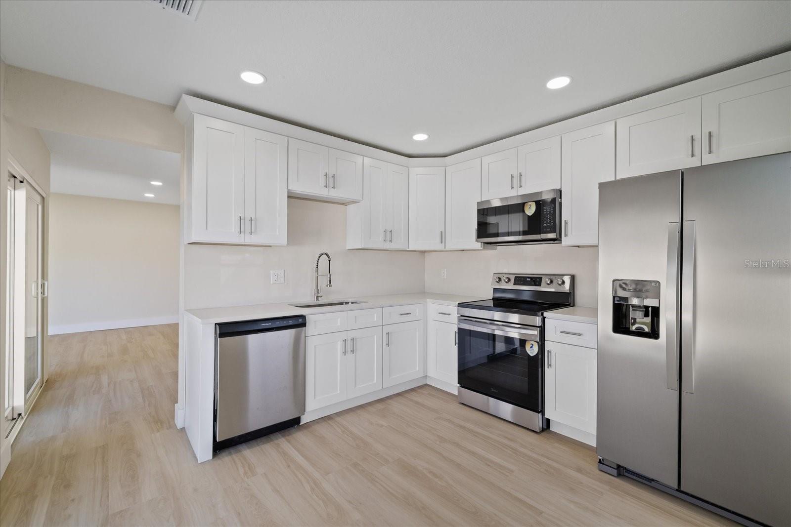 10710 KEY LIME WAY — photo 7