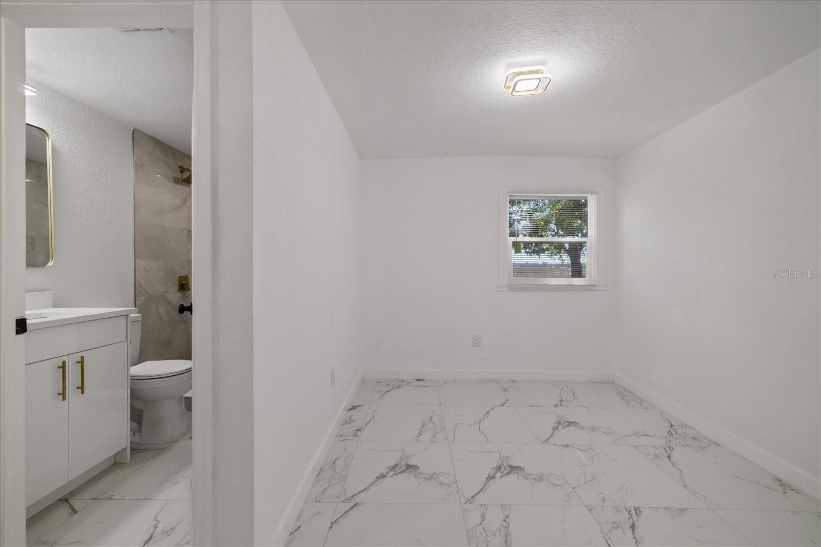 8507 LIBBY LN — photo 15