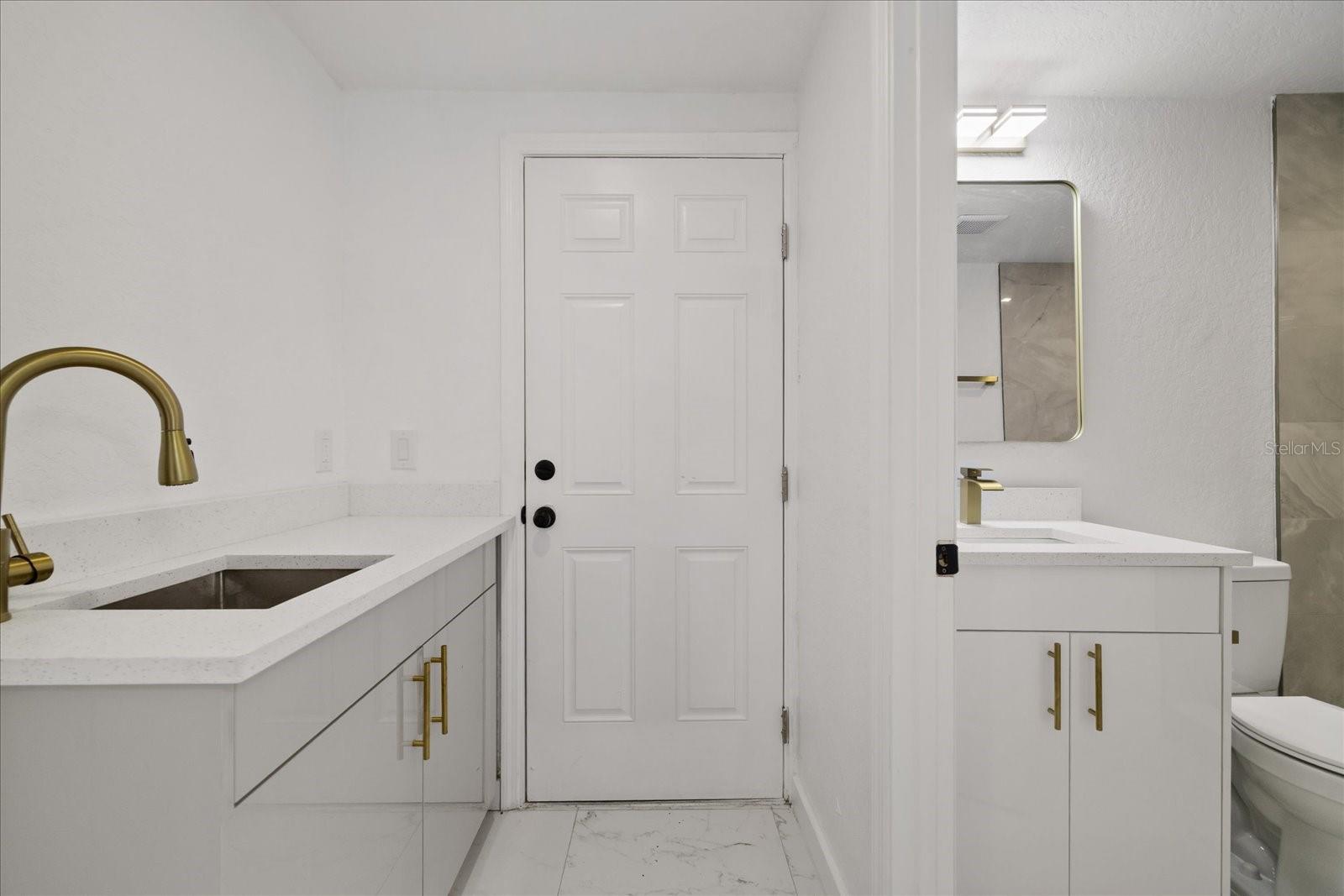8507 LIBBY LN — photo 17