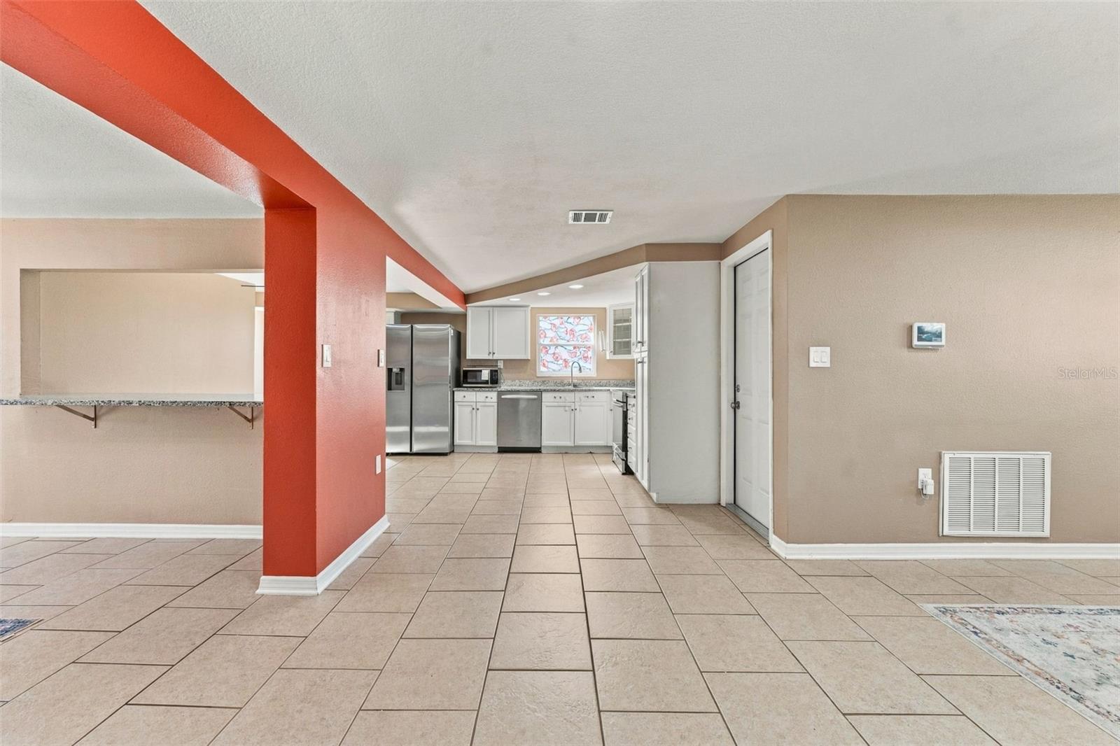 1102 CROYDON LN — photo 11