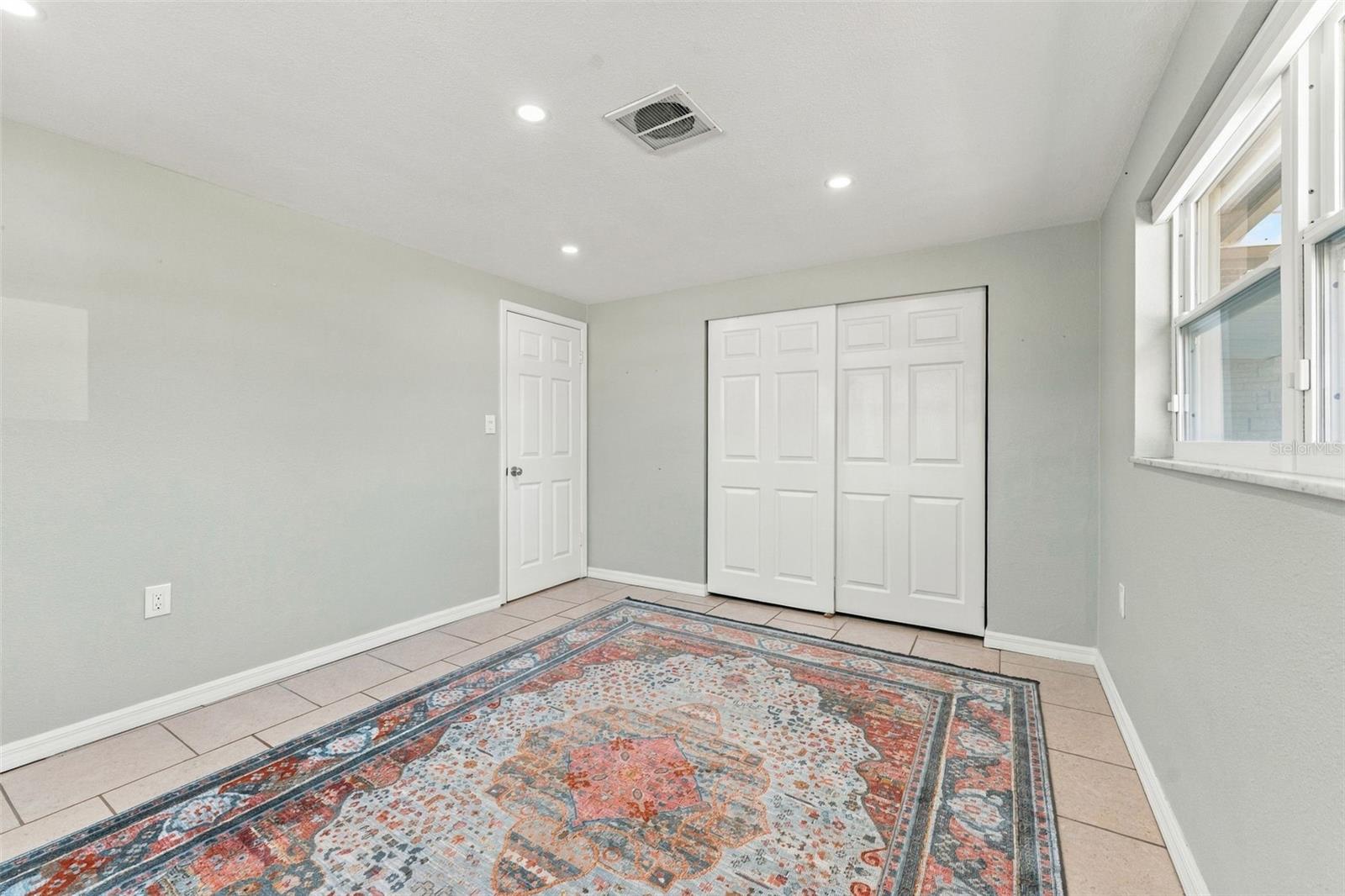 1102 CROYDON LN — photo 22