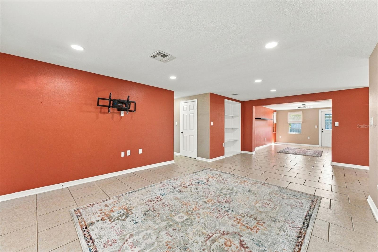 1102 CROYDON LN — photo 6