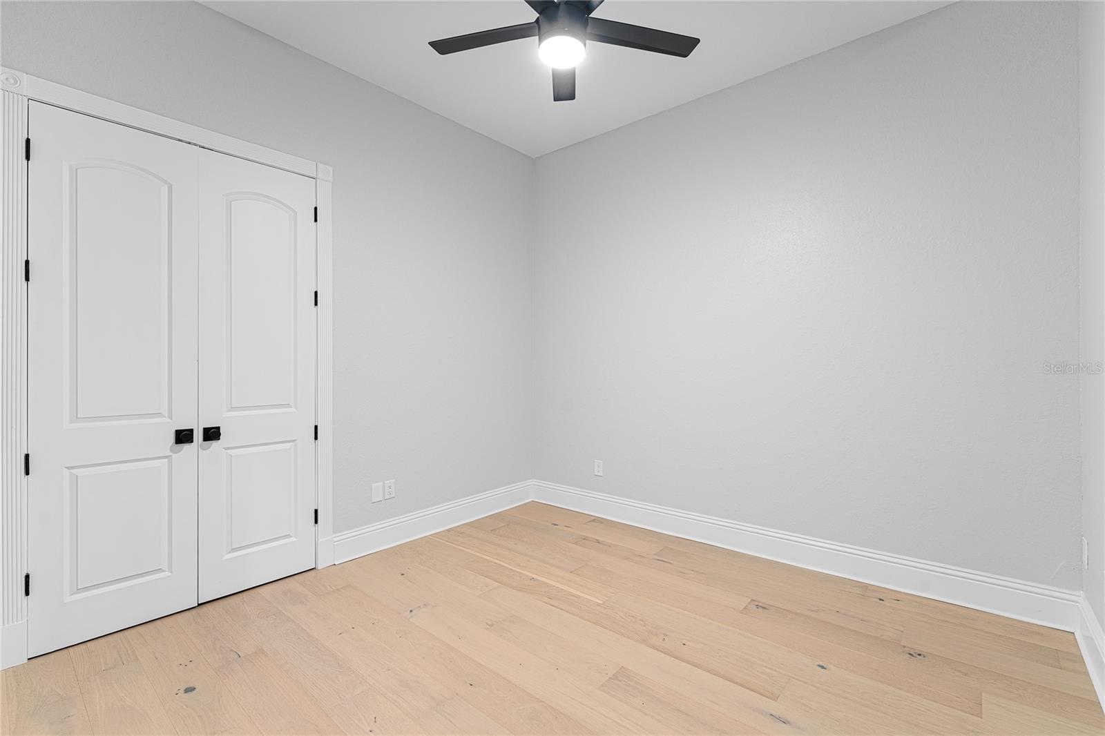 5601 BAYSHORE BLVD #E — photo 50