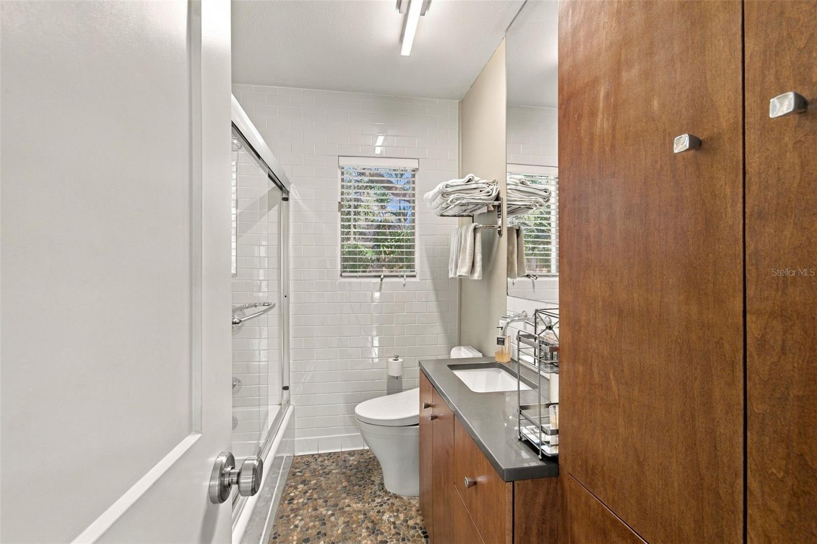 3913 W BARCELONA ST — photo 31