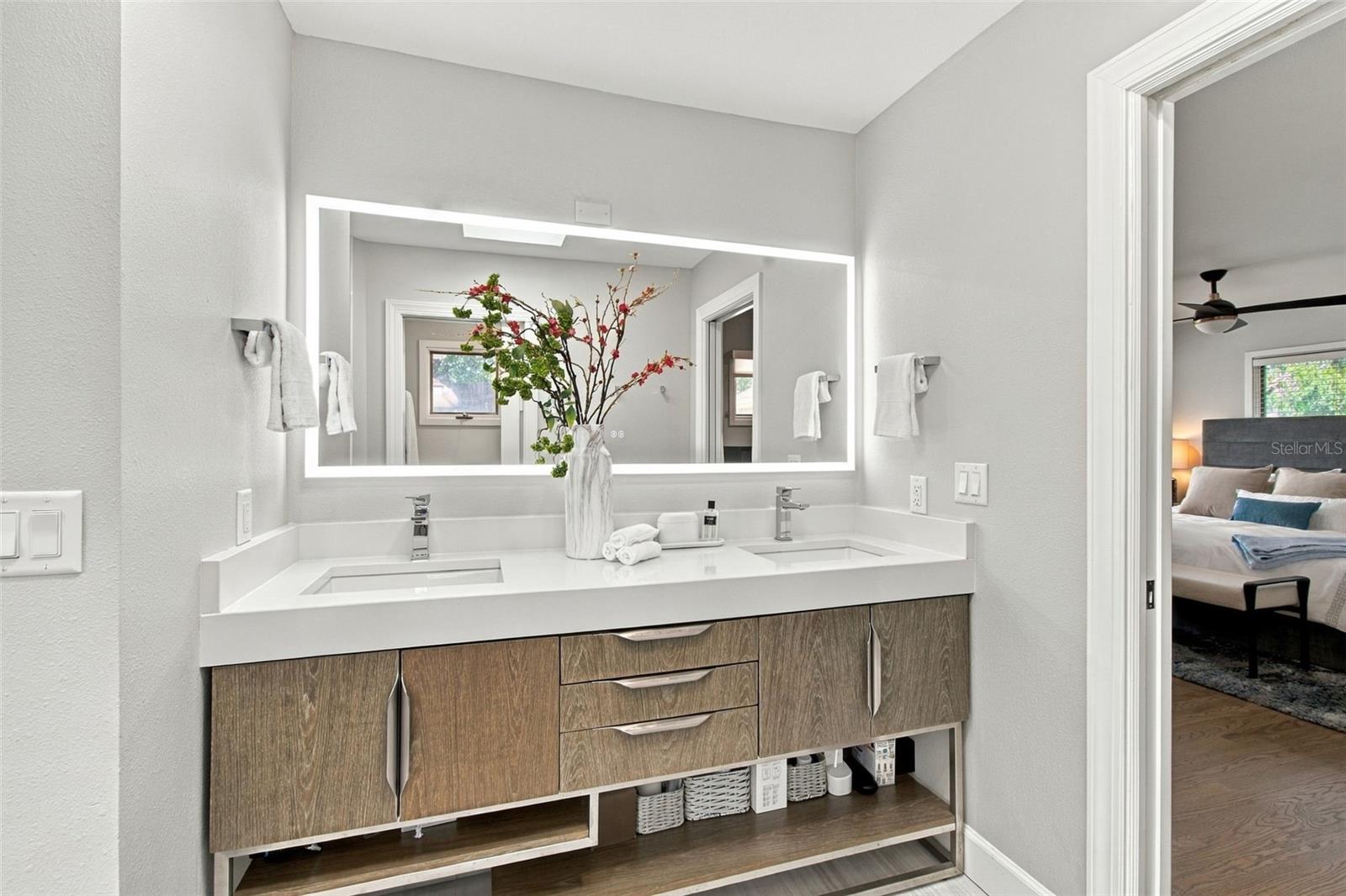 3913 W BARCELONA ST — photo 37