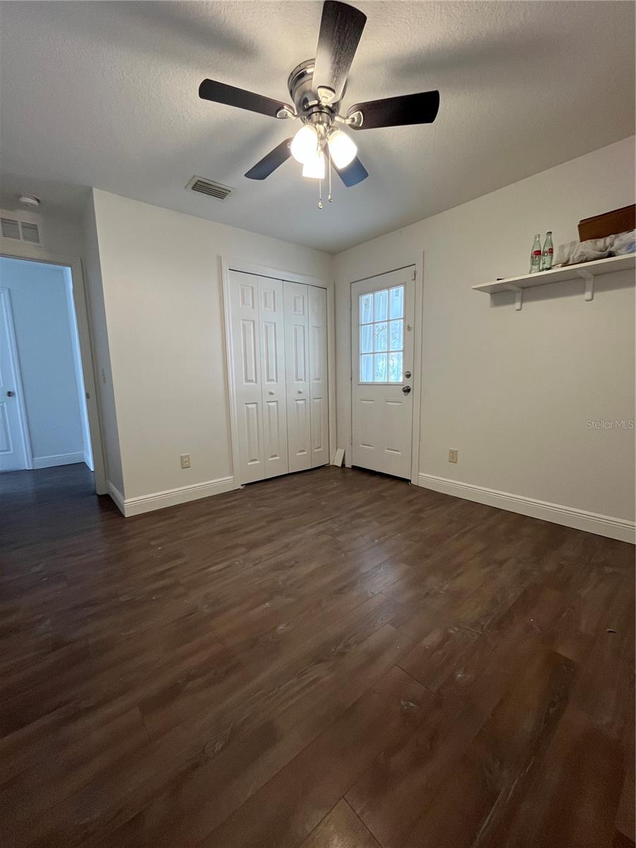 11202 N ARDEN AVE — photo 17