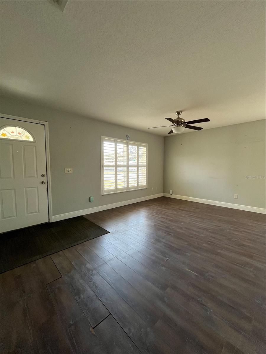 11202 N ARDEN AVE — photo 3