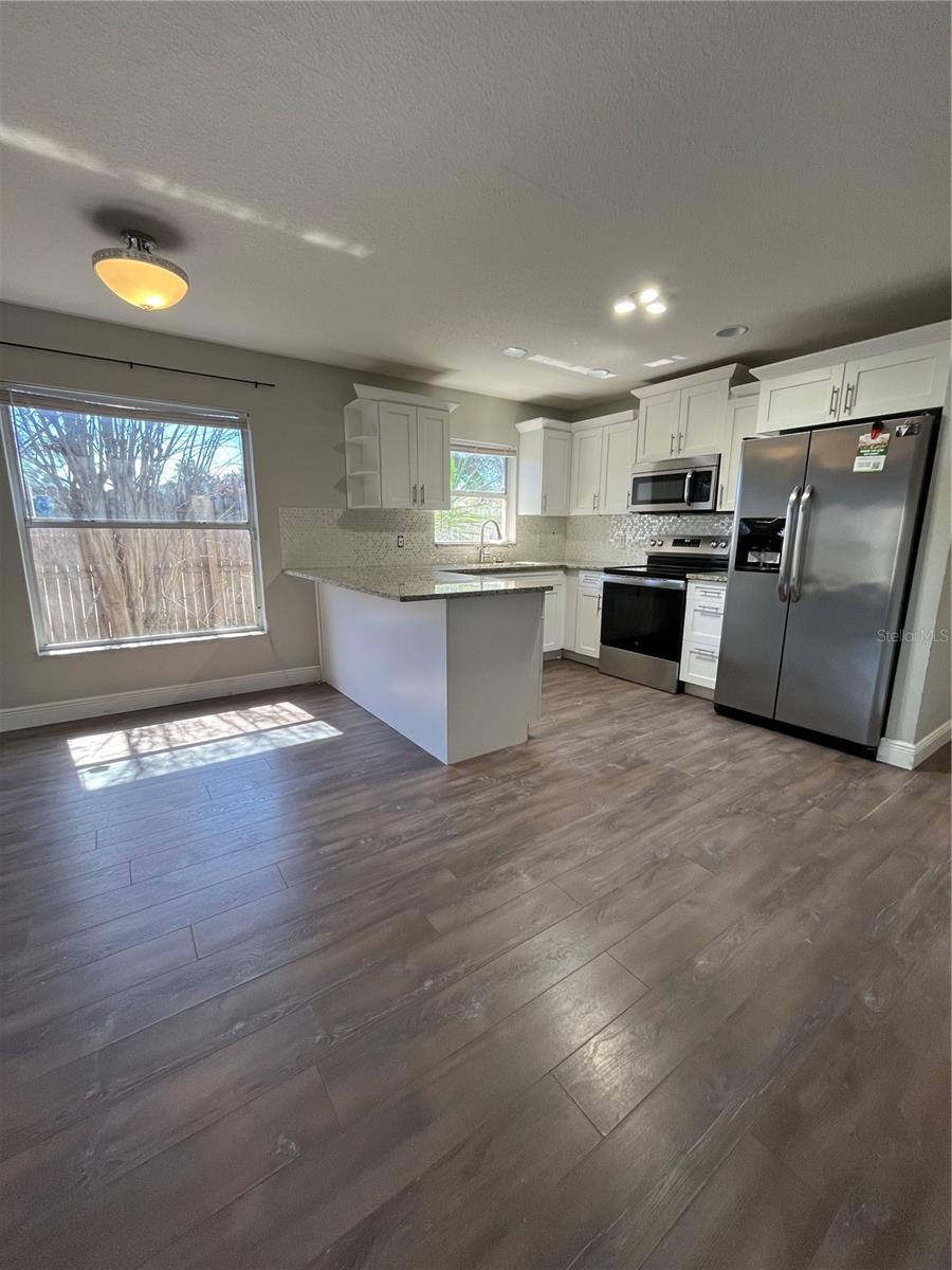 11202 N ARDEN AVE — photo 7