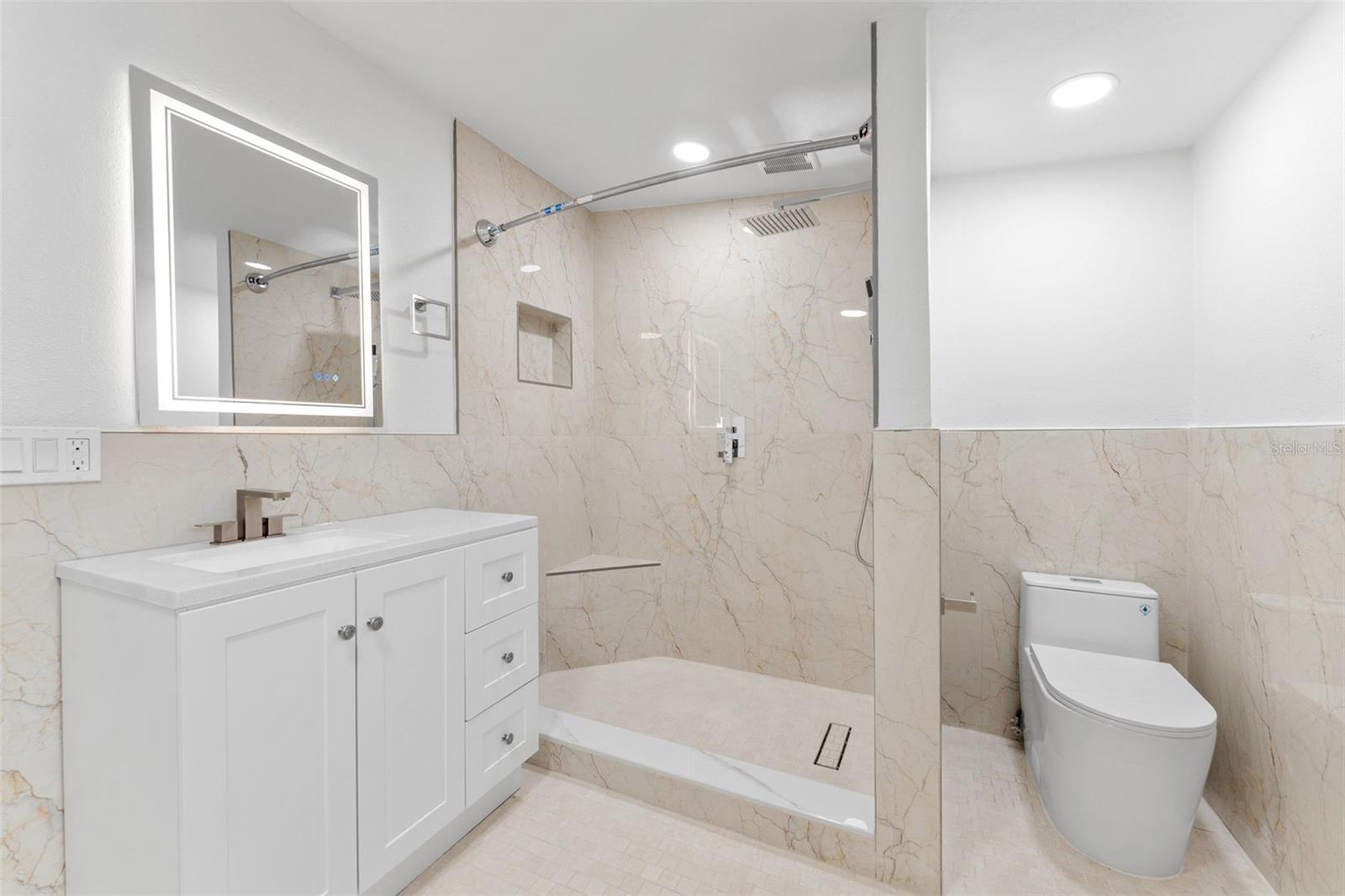 8307 LIBBY LN — photo 16