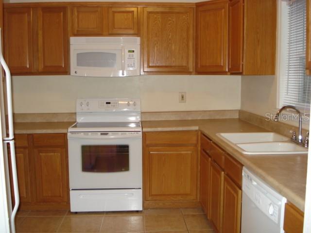 3811 W TACON ST — photo 3
